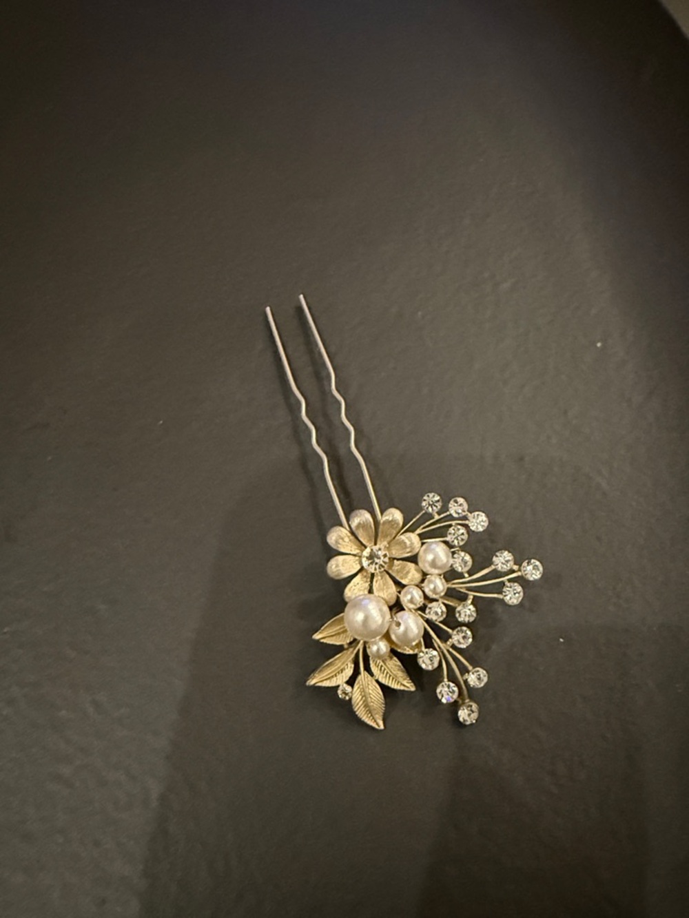 Gold Floral Pearl & Crystal Hair Pin - Women Accessories
